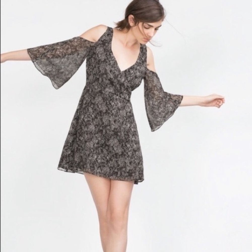 Zara cold shoulder belle sleeve wrap dress
